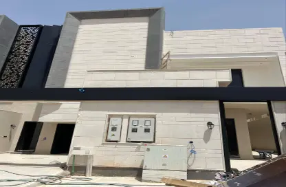 طابق كامل - 5 غرف نوم - 5 حمامات للبيع في المونسية - الرياض - الرياض