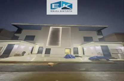 Apartment - 4 Bedrooms - 3 Bathrooms for sale in Al Munisiyah - Riyadh - Ar Riyadh