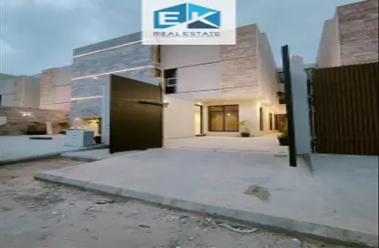 Full Floor - 4 Bedrooms - 3 Bathrooms for sale in Qurtubah - Riyadh - Ar Riyadh