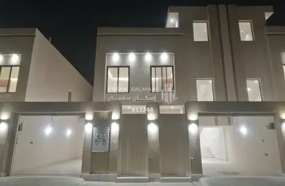 Villa - 6 Bedrooms - 4 Bathrooms for sale in Uqaz - Riyadh - Ar Riyadh