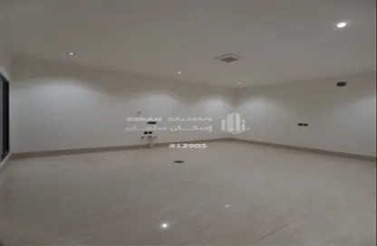 Apartment - 3 Bedrooms - 2 Bathrooms for sale in Tuwaiq - Riyadh - Ar Riyadh