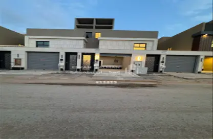 Apartment - 6 Bedrooms - 4 Bathrooms for sale in Al Janadriyah - Riyadh - Ar Riyadh