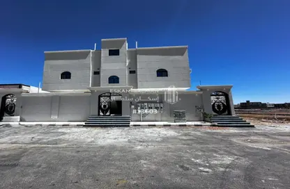 Apartment - 4 Bedrooms - 3 Bathrooms for sale in Al Bawadi - Tabuk - Tabuk