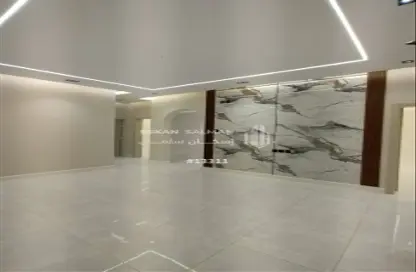 Apartment - 6 Bedrooms - 3 Bathrooms for sale in Al Mughamas - Makah Almukaramuh - Makkah Al Mukarramah