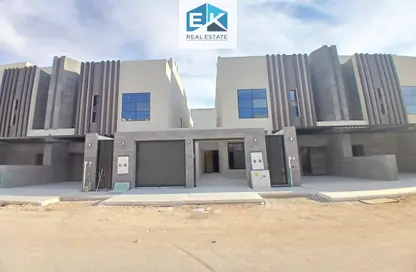 Full Floor - 3 Bedrooms - 3 Bathrooms for sale in Al Munisiyah - Riyadh - Ar Riyadh